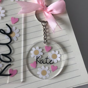 PINK daisy flower keyring personalised with custom name | 5cm disc | back to school bag accessory. Daisies hearts floral cute pretty