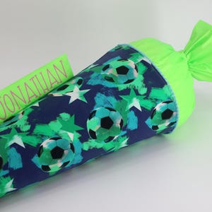 Cône d'école en tissu personnalisé avec nom - Ballons de football