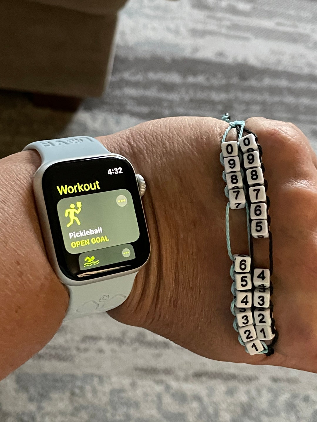 Custom Pickleball Scorekeeper Bracelet or Palmlet, 5 or 6mm WHITE Beads, NO Charm, Unisex Size