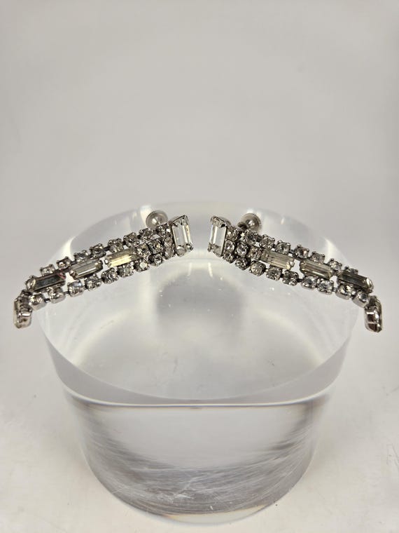 VTG Clear Rhinestone Screwback Dangle Earrings. 1… - image 6