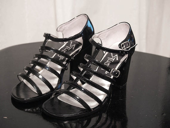 Vintage Studio HD2 Soho Black Patent Strappy heel… - image 1