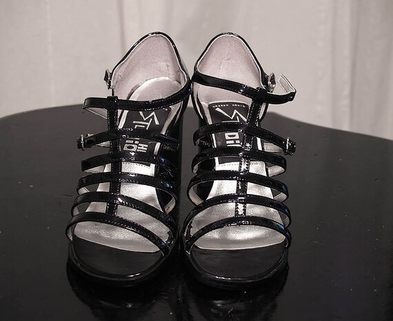 Vintage Studio HD2 Soho Black Patent Strappy heel… - image 2