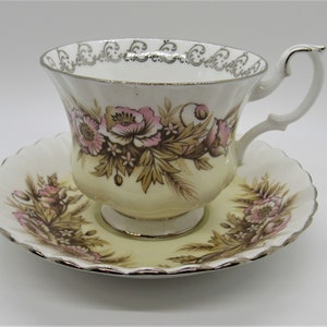 Vintage Royal Albert English Bone China Teacup and Saucer &quot;Sonata&quot; from the Melody Series Collection
