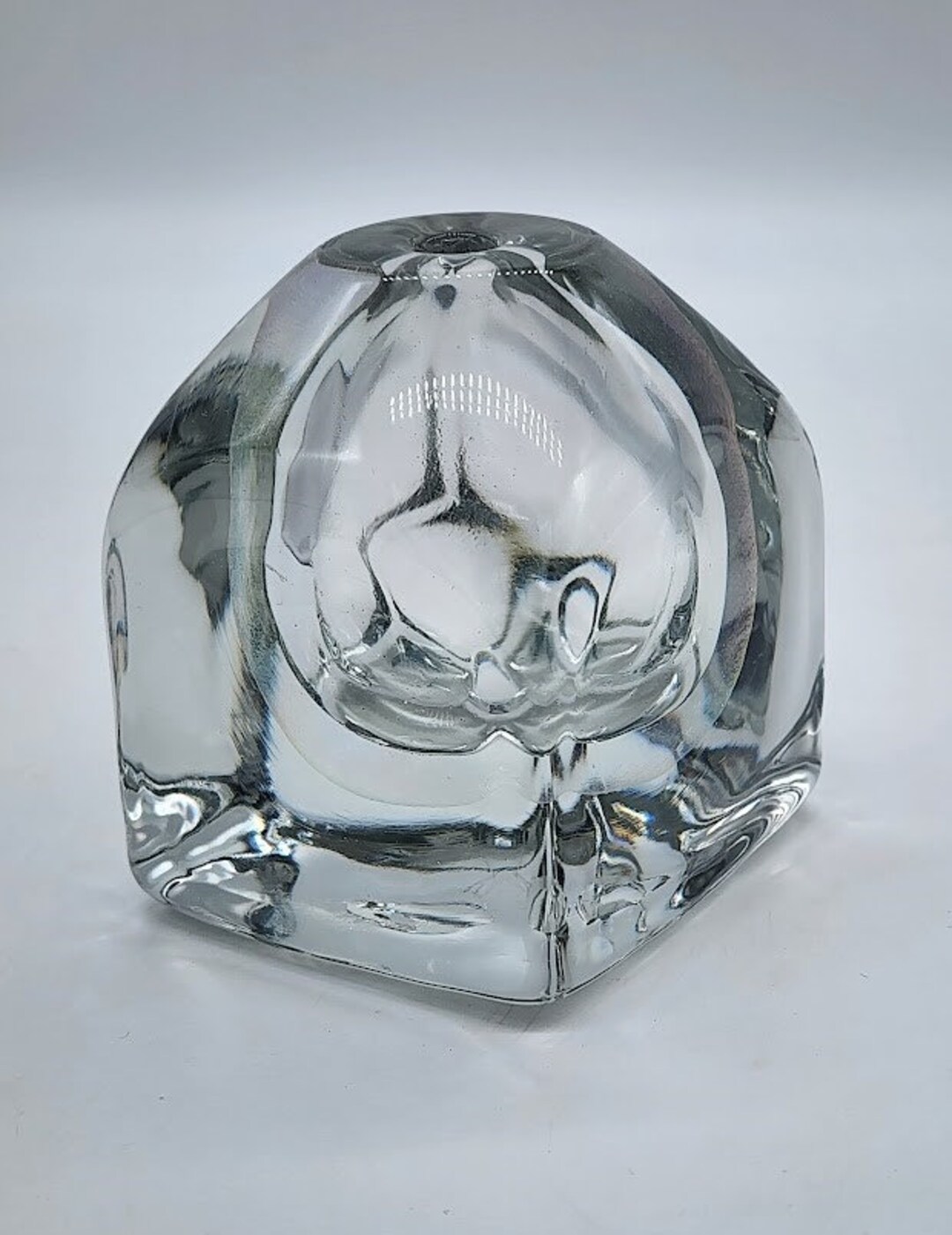 Robert Eickholt Signed 1991 Iridized Hand Blown Art Glass Paperweight ...