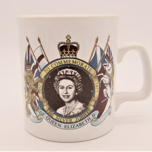 Vtg Queen Elizabeth II Gifts, Queen of England Coronation Saucer, Queen of England Silver Jubilee Mug, Queen Elizabeth II Memorabilia