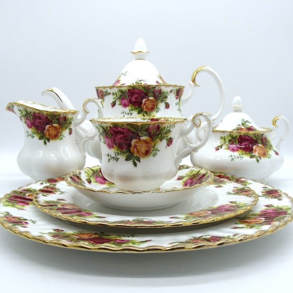 Royal Albert Old Country Roses Tea Set Pieces