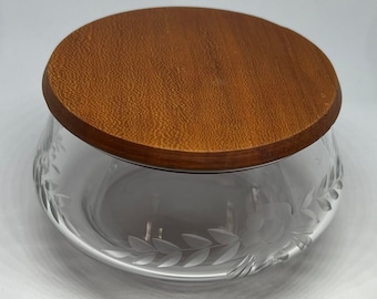 Small crystal bowl with hand-turned, reclaimed cherry flat lid