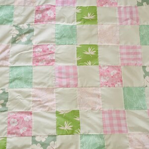 35x45” Lightweight Patchwork Blanket