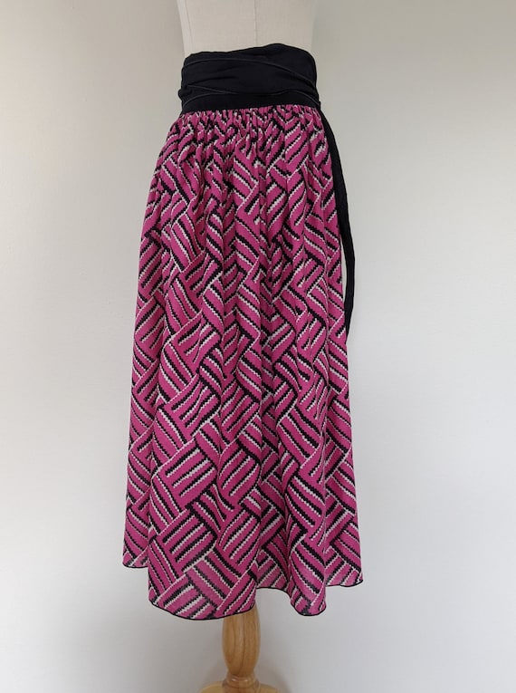 Pink 80s wrap skirt by Jeanne Marc, Waist 30-36 i… - image 5