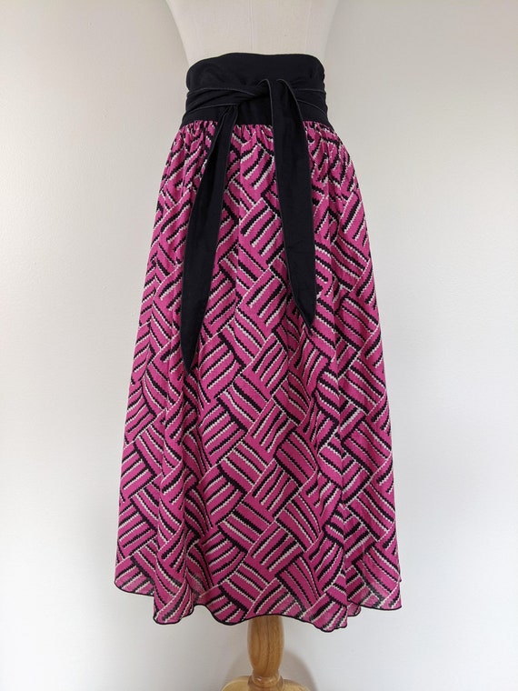 Pink 80s wrap skirt by Jeanne Marc, Waist 30-36 i… - image 3