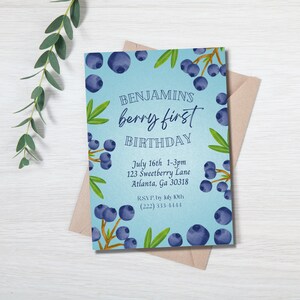 Eerste verjaardagsuitnodiging Berry, bosbessenfeestuitnodiging, baby&#39;s 1e verjaardagsfeestje, sjabloon eerste verjaardagsuitnodiging