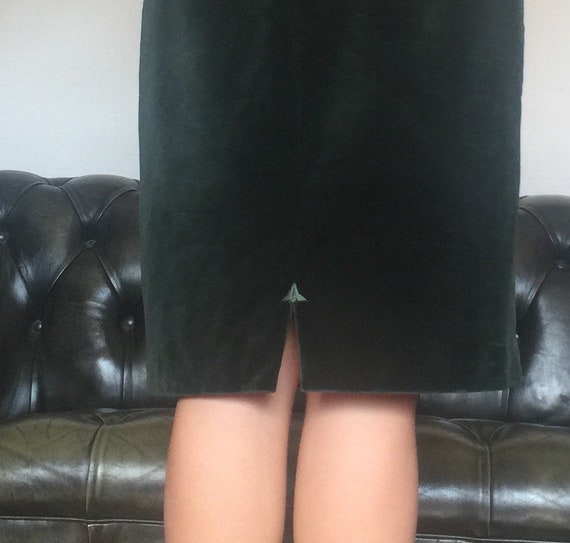 VALENTINO SKIRT Vintage green velvet - image 6