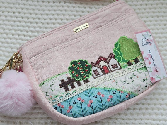 Quilted crossbody bag | handmade quilted applique purse | unique item | accessories