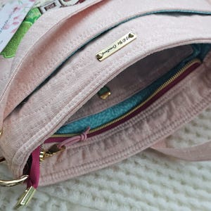 Quilted crossbody bag | handmade quilted applique purse | unique item | accessories image 4