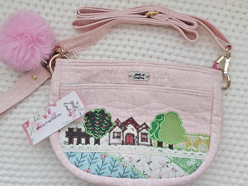 Quilted crossbody bag | handmade quilted applique purse | unique item | accessories image 5
