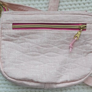 Quilted crossbody bag | handmade quilted applique purse | unique item | accessories image 2