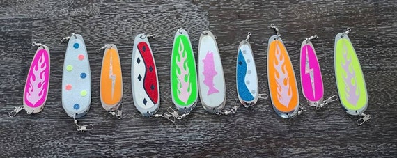 dodgers fishing lures RTF Dakota 6 1/4" Singles these Dodgers enable weightless trolling for kokanee at the top of the water column Simon Kokanee Dodgers in #10