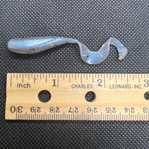 6,25 cm lockig svanslarve, 10 per förpackning