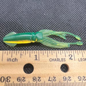 Squid-2.6", sold 8 per package.