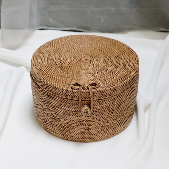 Round Rattan Basket With Lid / Rattan Handwoven Storage / Etsy