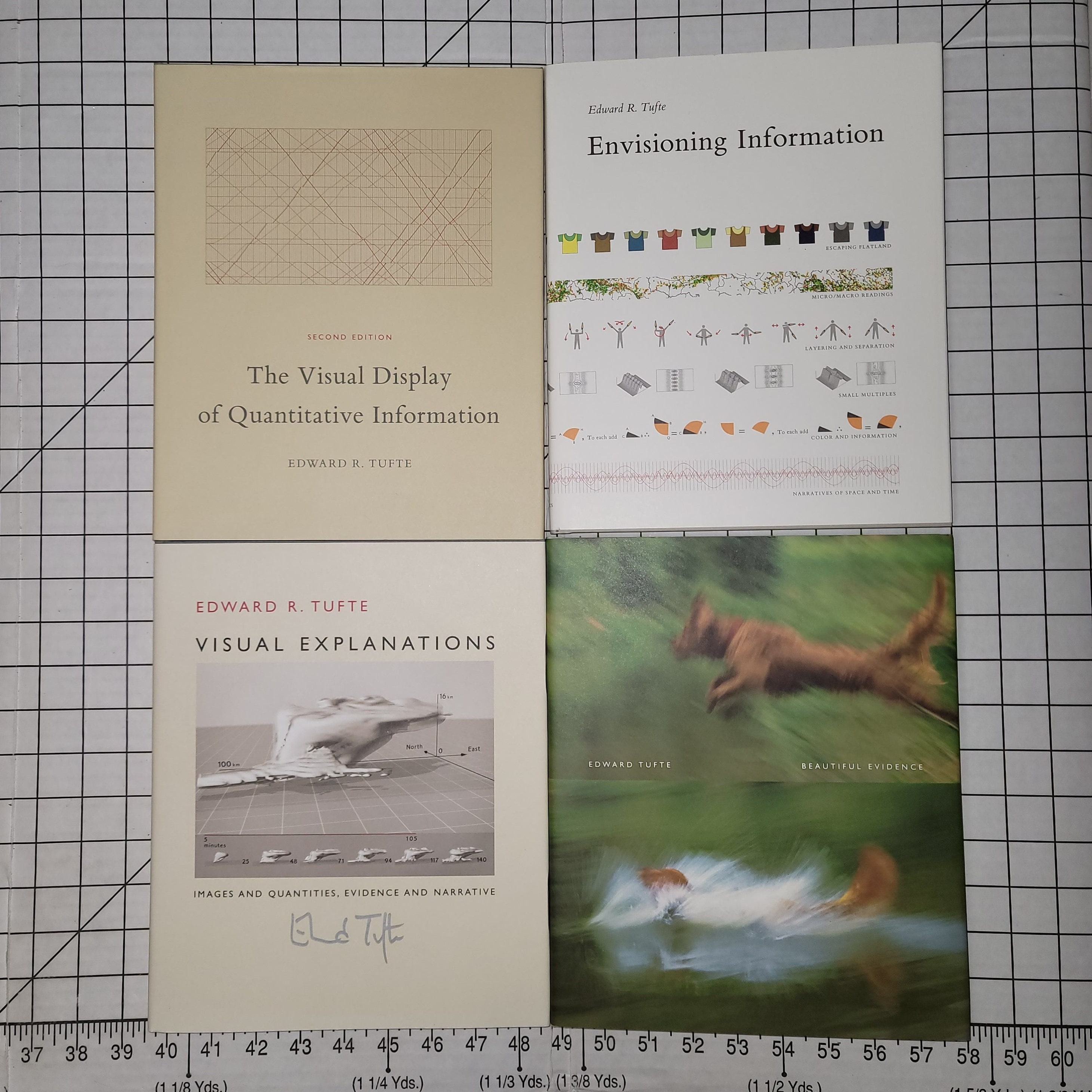 Visual Explanations - Edward R. Tufte 建築 Visual Explanations: Images and Quantities, Evidence and