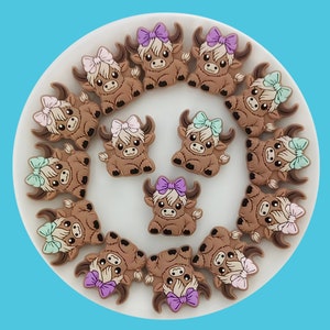 Highland Cow with Bow Silicone Focal Beads ,For Jewelry Making Jewelery Beads Charms