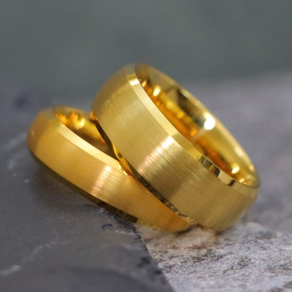 Wedding anniversary gold rings discount