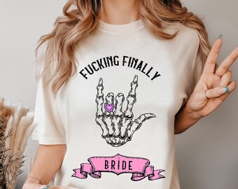 Funny Bride Shirt Comfort Colors / Bach Party Shirt, Fiance Shirt, Engagement Shirt, Retro Bride Tee, Funny Engagement Gift SKBACH2