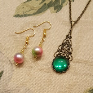 Op TITANIC Rose geïnspireerde 'First Look' Afternoon Tea-hangerketting