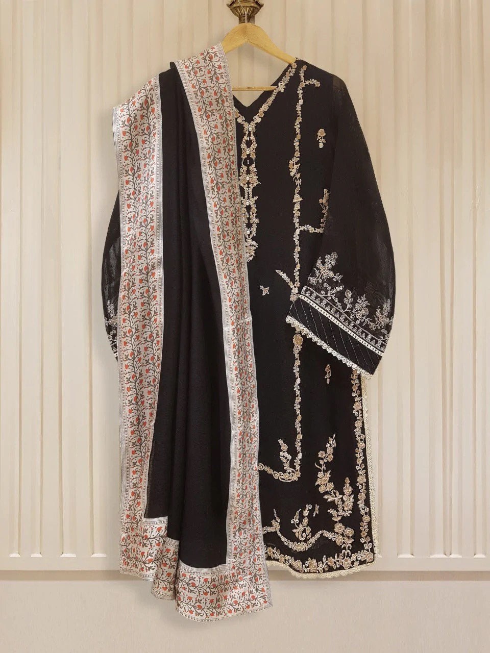 Agha Noor Original 2pc Cotton Net Heavily Embroidered Shirt