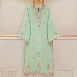 Agha Noor Original 1pk Reines besticktes JACQUARD LAWN-Hemd Pakistanische indische Bangladeshi Designer bereit, Kleid zu tragen