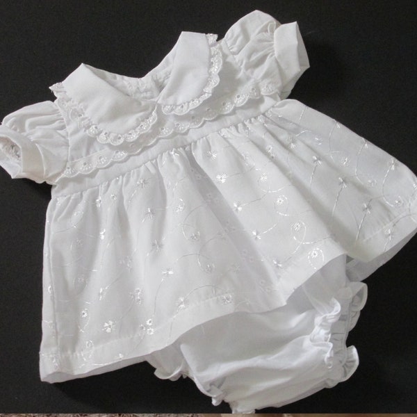Premature Baby Girls Broderie Anglaise Dress And Plain Knickers  5/8Lbs