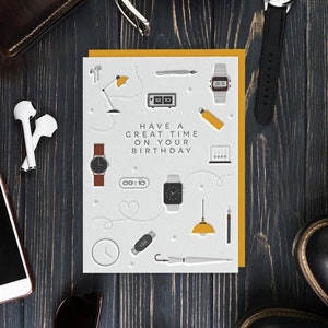 Cartão de Feliz Aniversário Gadgets & Relógios em Estilo Letterpress (Pai, Marido, Amigo, Irmão, Cartão Masculino)