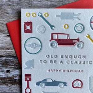 Happy Birthday Oldtimer Letterpress Style Karte (Vater, Ehemann, Opa, Freund)