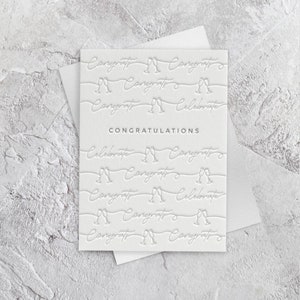 Carte de style typographique de félicitations
