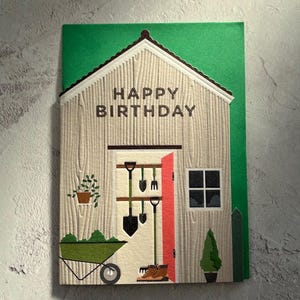 Gelukkige verjaardag tuinman schuur kaart (vader, echtgenoot, vriend, opa, moeder)