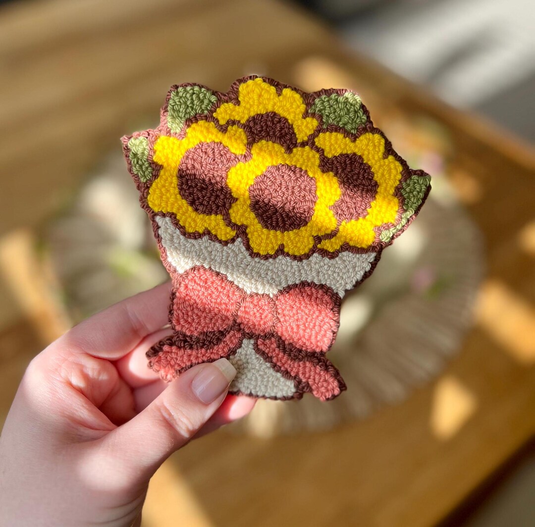 Sunflower Bouquet Coaster | Yellow Flowers | Tufted Mug Rug | Punch ...