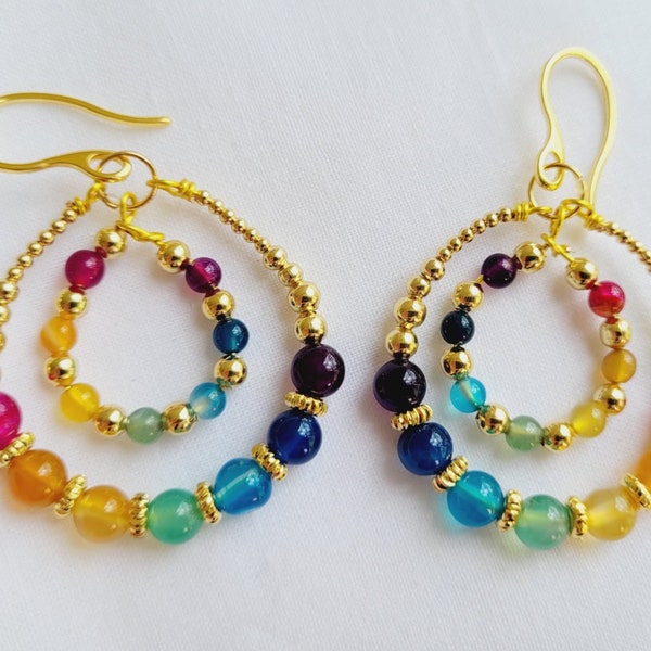 Magnifique boucles d'oreilles 7 chakras en perles de verre et acier inoxydable