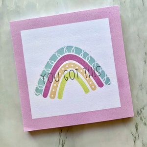 Você tem essas notas adesivas, post-its inspiradores e motivacionais, papel de carta fofo, planejamento