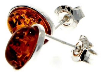 Oval earring in amber and silver