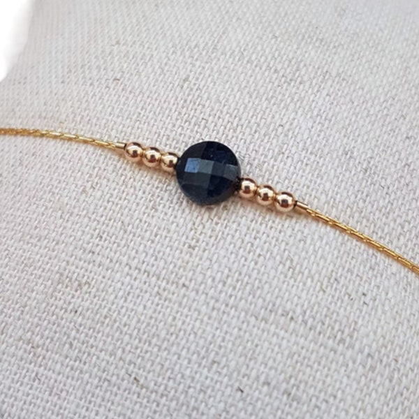 Bracelet minimaliste avec pierre Tourmaline noire