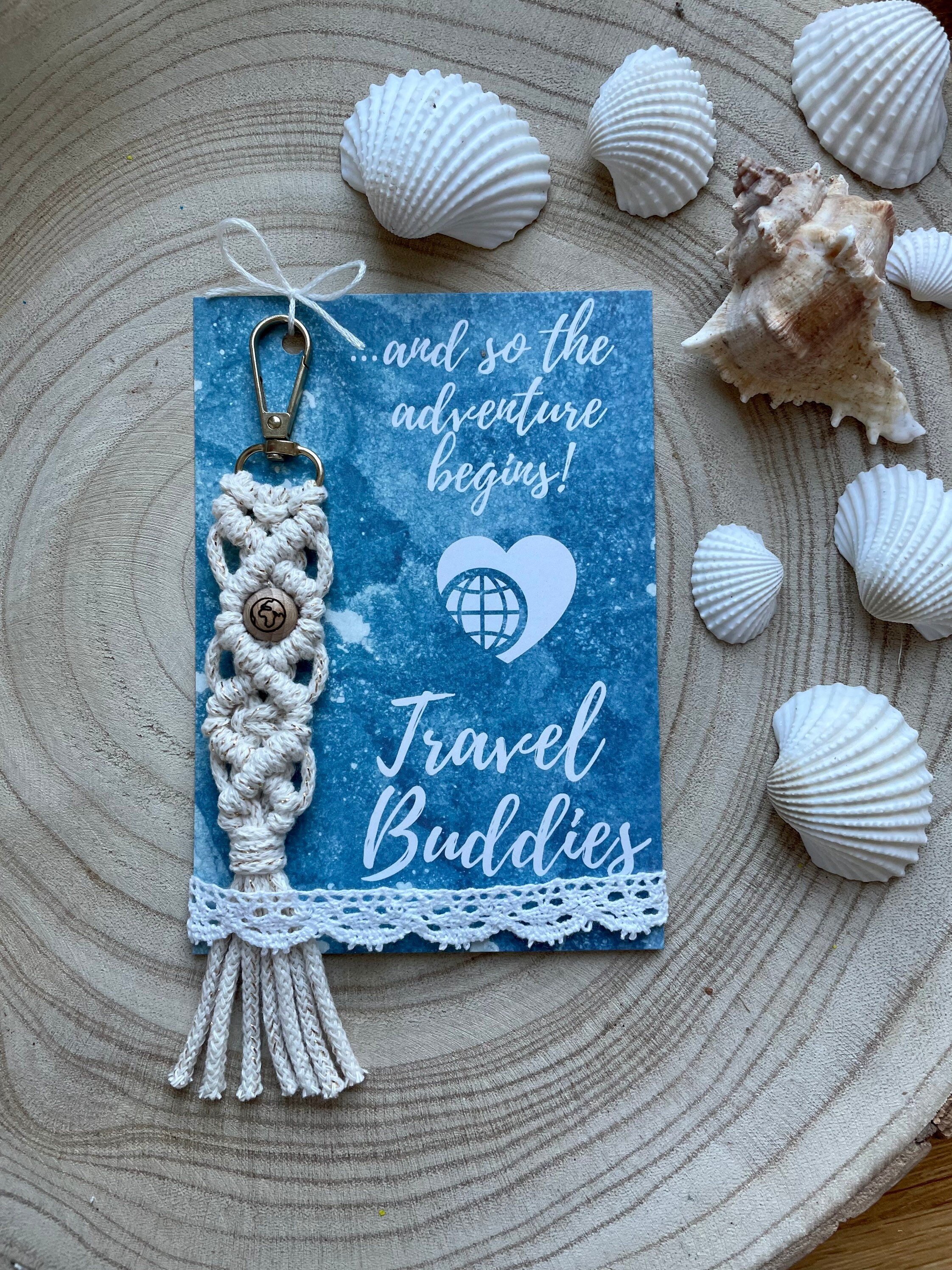 Keychain macrame WORLDBUMMER | Travel Buddies | Adventure | Gift | Gold | travel | world |