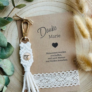 Geschenk Hebamme Schlüsselanhänger Makramee HEBAMME mit Herz | mit Namen | Danke | Geburt | Personalisierbar | Boho | Gold | Personalisiert