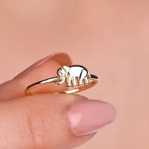 14K Solid Gold Elephant Ring, Gold Ring For Her, Gift for Her, Minimal Everyday Jewelry, Gold ElephantRing, Minimal Animal Ring, Elephant