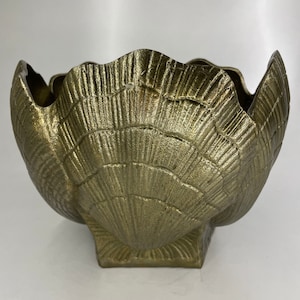 Clam Shell Cachepot Ice Bucket| &quot;DUTY FREE&quot; | Tableware | Barware | Bar Decor