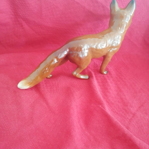 Beswick England fine bone cheapest china Fox figurine. Free USA shipping