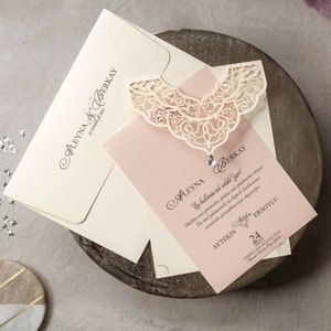 Elegant Laser Cut Paper Wedding Invitation Set, Cream Envelope, Wedding Card, Unique Invite