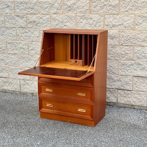 Vintage Mid-Century Teak Writing Bureau Secretaire with Fitted Compartment by G Plan