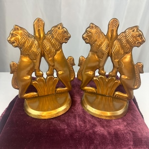 Vintage Brass Regal Lion/Standing Lions Bookends/Heraldic Decor