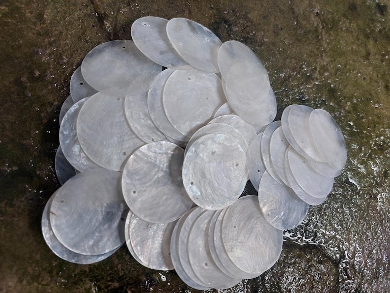 Capiz Shells With Hole (25–150 Pcs) Size 49 Mm / 1.9 Inch - Etsy
